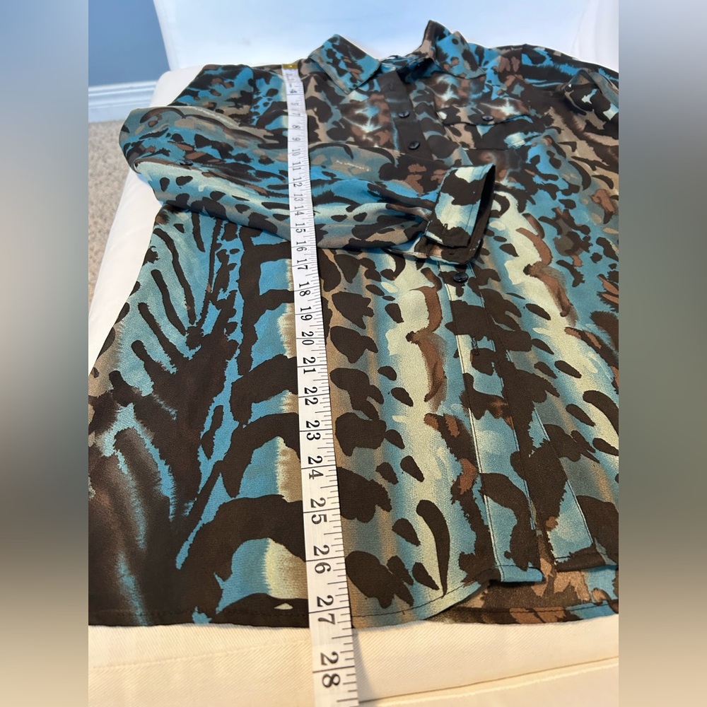 Animal print blouse - Picture 13 of 14